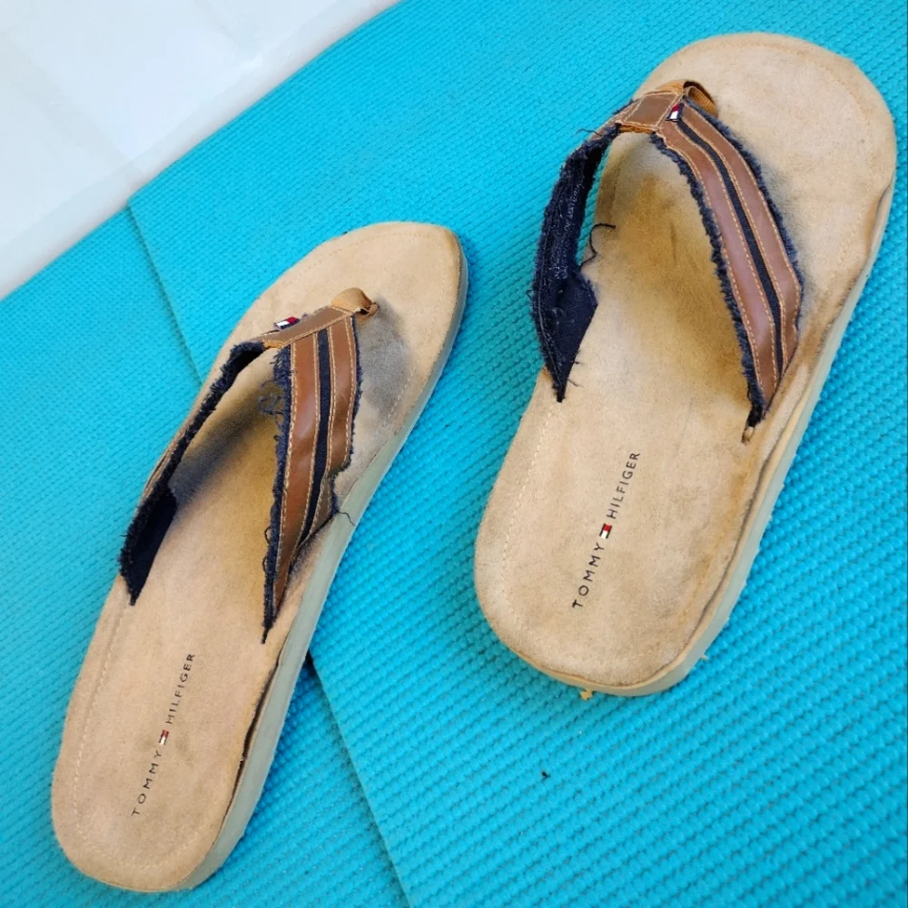 Tommy Hilfiger Men's Light Brown Sandals Flip Flops XXL ( 13 - 14)